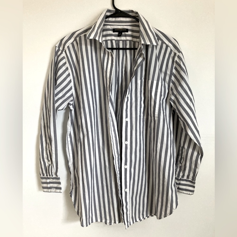 Banana Republic // Striped Button Down // size S